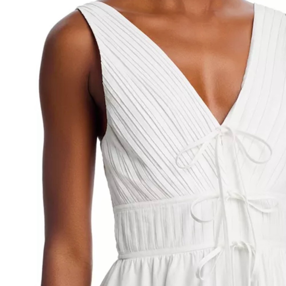 NWOT Moon River V neck tie front midi dress - Picture 2 of 12